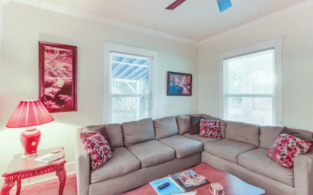 Harrison Family Home w/ Grill - Near Downtown!