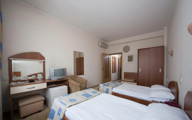 Slavyanska Beseda Hotel