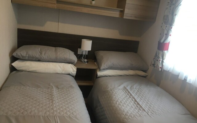 A Lovely Caravan on Quiet Site at Westward Ho!