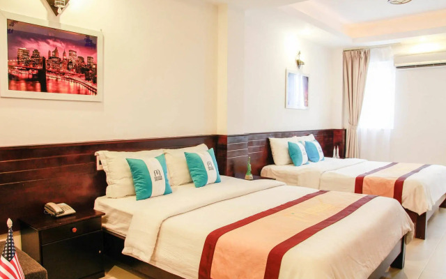 Mayfair Da Nang Hotel