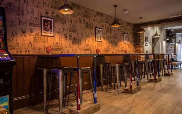 Hotel 52; Sure Hotel Collection by Best Western