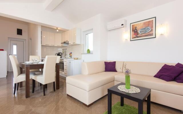 Apartments Josip