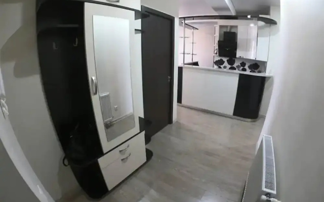 Apartment in the style of the hotel, Rent daily, perfectly clean and comfortable