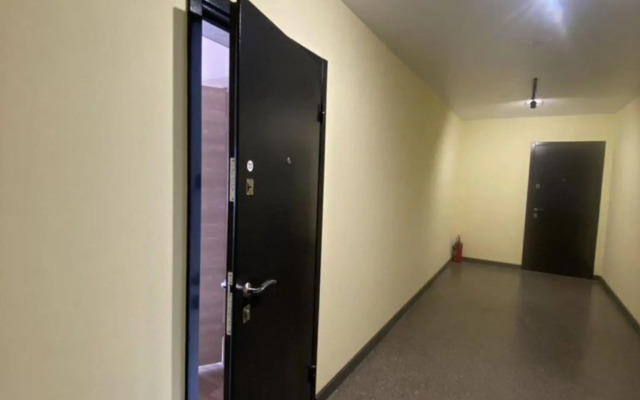 Желтый Нарцисс на улице Уральская