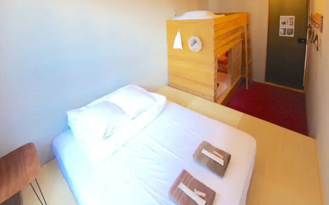 Hostel 1889