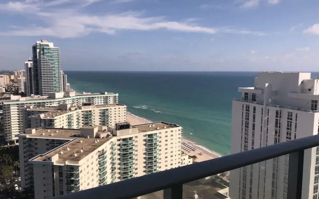 Hide Beach Residences