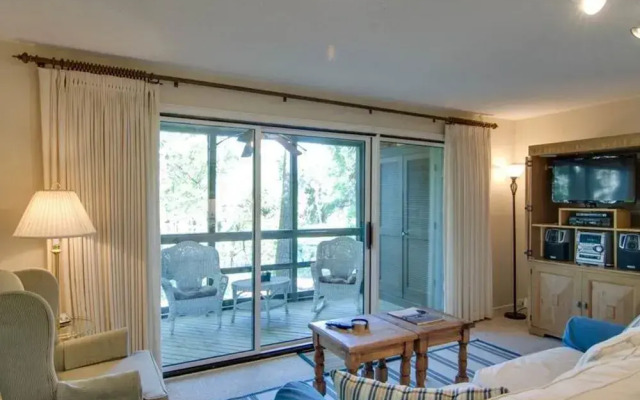 Mariner’s Watch Villas by RedAwning