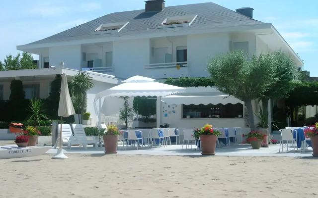 Albergo Punta De L'est
