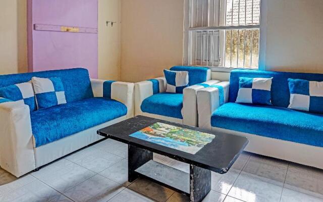 Ngajeng Peken Home Stay