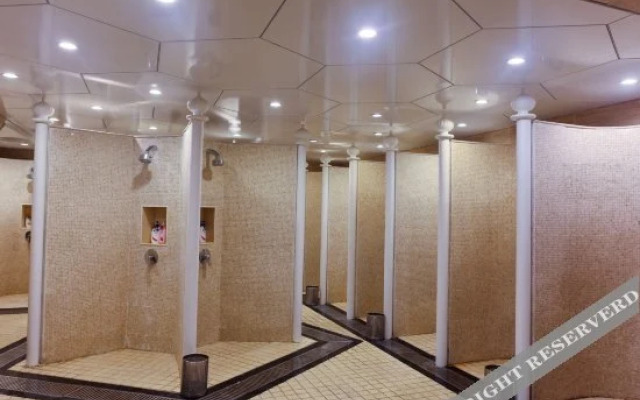 Taihe Hot Spring Holiday Hotel