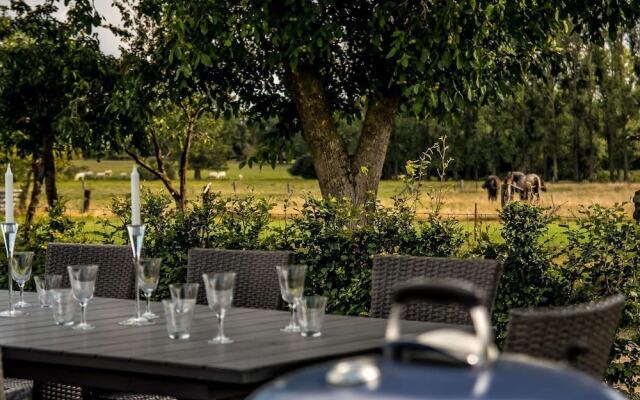 Peaceful Peer Holiday Home