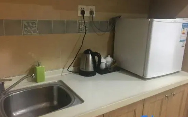 Yangjiang Hailing Island Poly Shili Yintan Fourth Quarter Holiday Apartment
