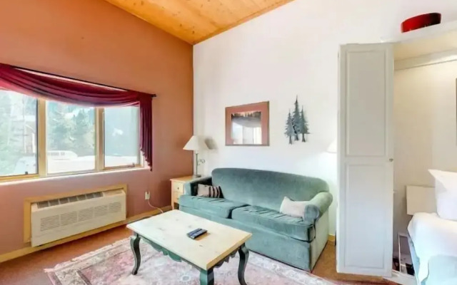 Studio Condo at Gateway Lodge in Keystone