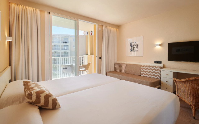 Protur Badia Park Aparthotel
