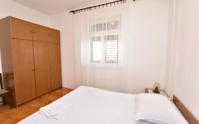 Apartment Damir
