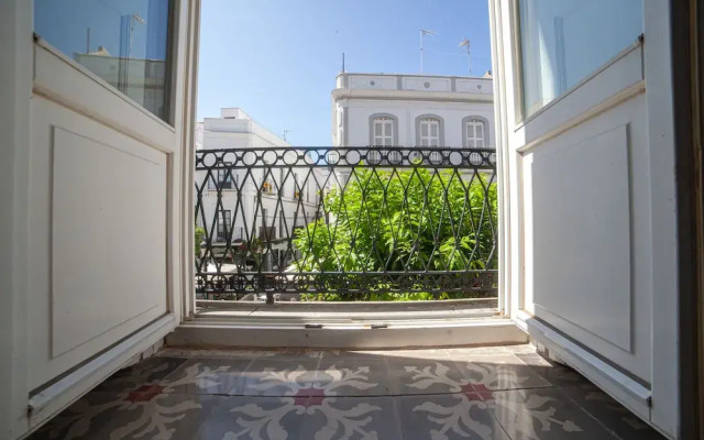 La Casa Amarilla