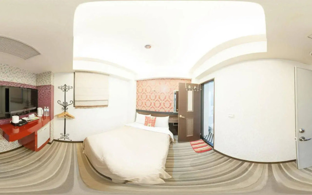 Lio Hotel