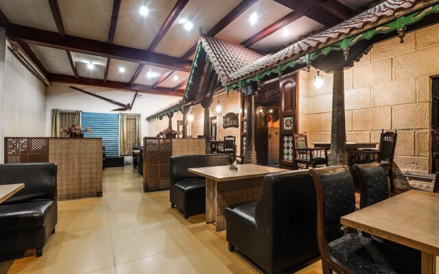 OYO 11316 Athithi INN
