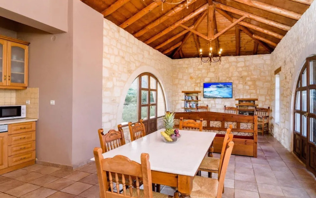 Villa Ostria Near Georgioupolis - 3bd 2ba