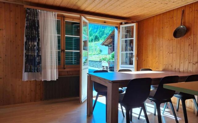 Chalet Engi for 4-6 People