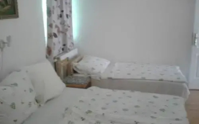 Szivarvany Vendeghaz