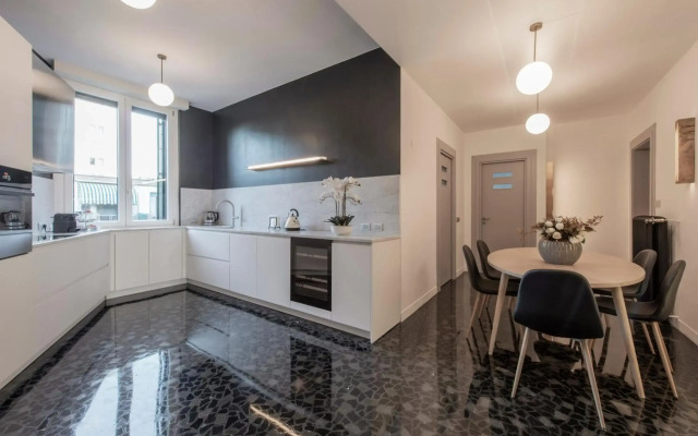 Milan Royal Suites & Luxury Apartments