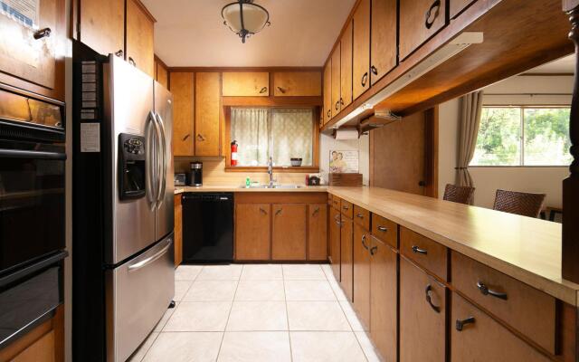 Lazy Southern Getaway