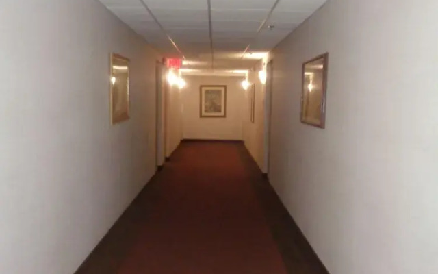 Riverview Suites Apartments