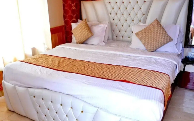 Hotel Shining Star