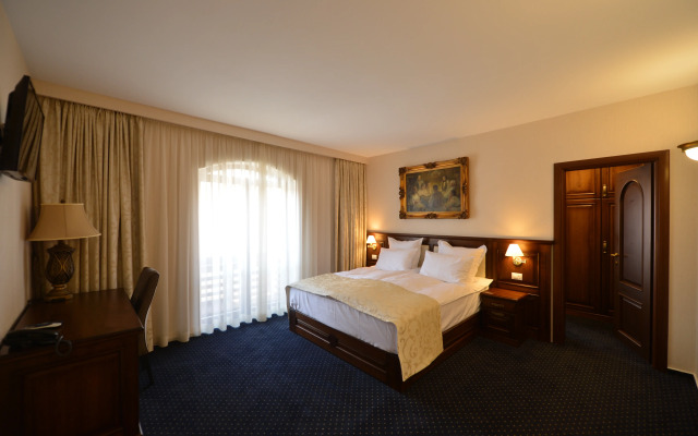 Noblesse Boutique Hotel