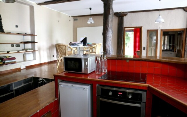 House With 6 Bedrooms in Donostia, With Wonderful Mountain View, Enclosed Garden and Wifi