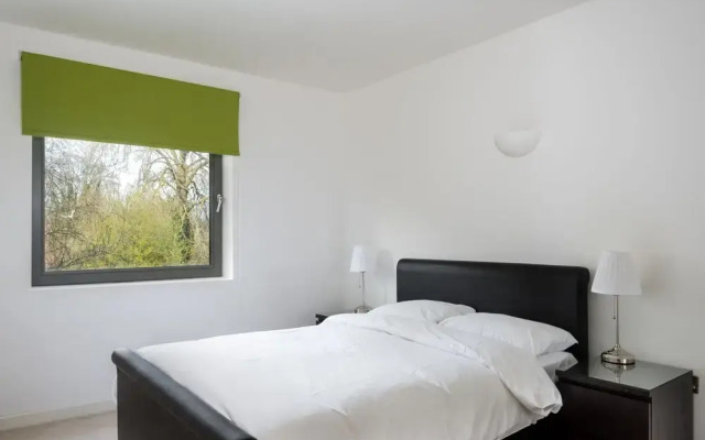Luxury 2 Bed Apartment