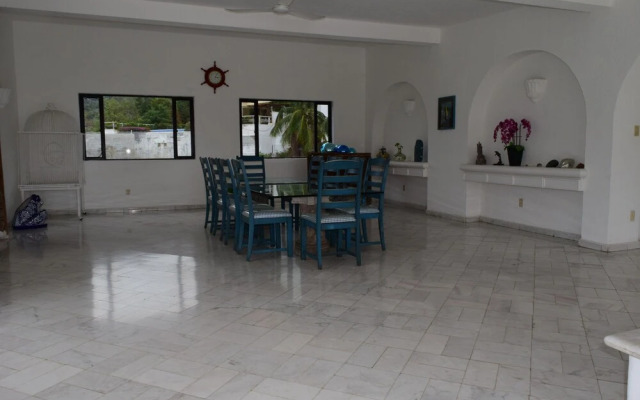 Villa Azul - 7 Habitaciones
