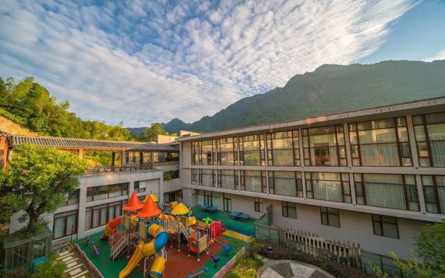 SanQingShan New Century Resort