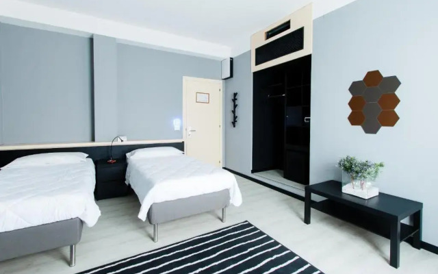 Abano Hostel Business