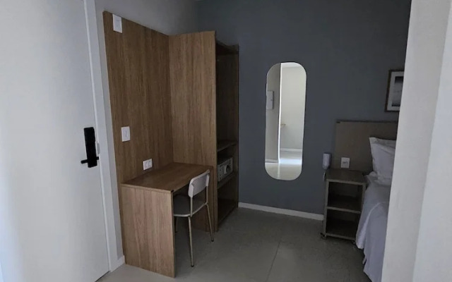 Aero Hotel
