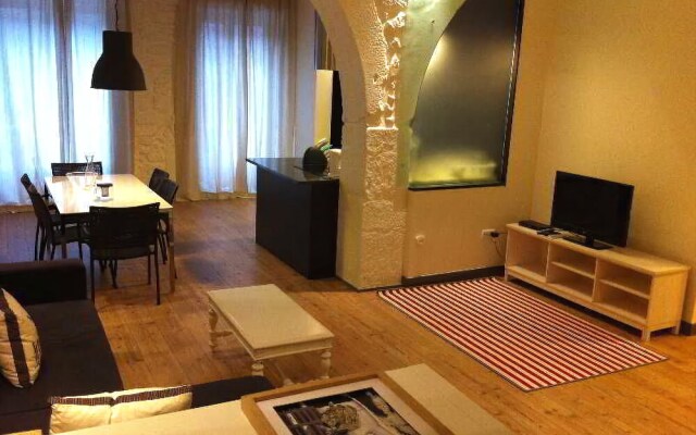 RVA Gustavo Eiffel Apartments