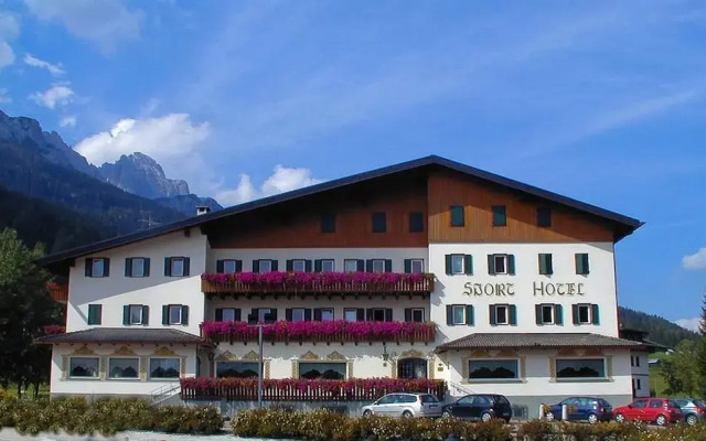 Sport Hotel