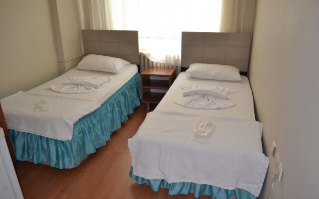 Damla Kiz Pension