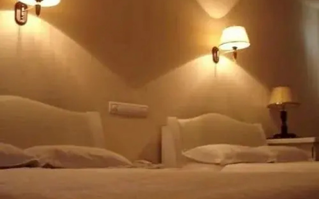 Taizhou Huaxinting Hotel