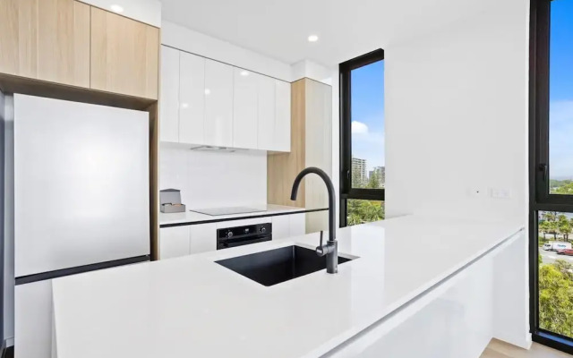 Waterfront Escape at Essentia