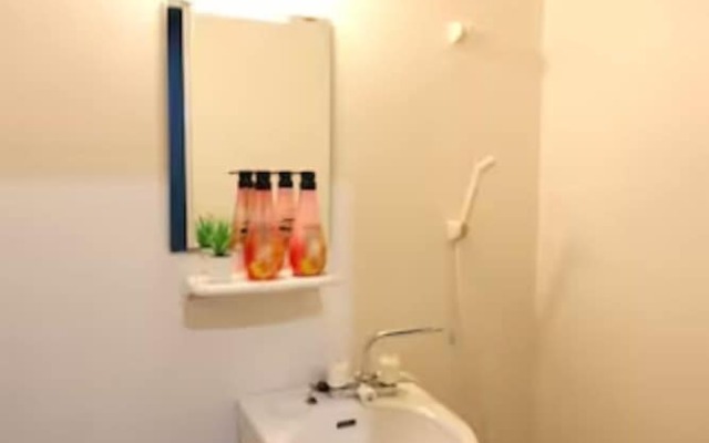 Nishi-Shinjuku HOUSE FIVE 1F