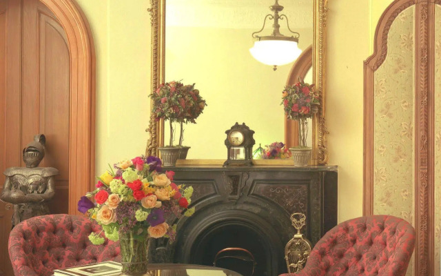 The Inn at Irving Place