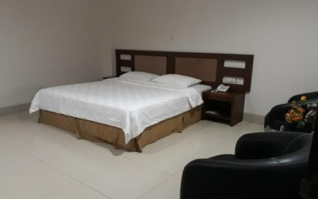 Ima hotel – Guest Rooms – Kupang