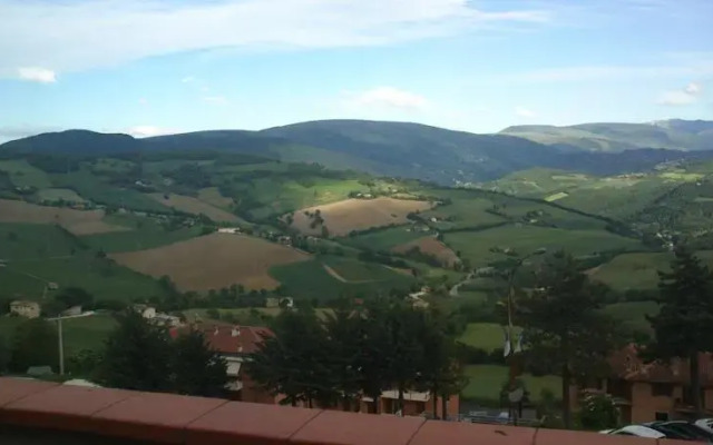 B&B Leone