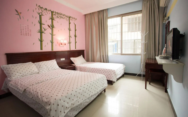 Yang Shuo Green Mountain Hotel
