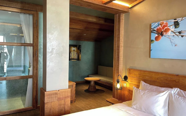 The Pink Boutique Hotel