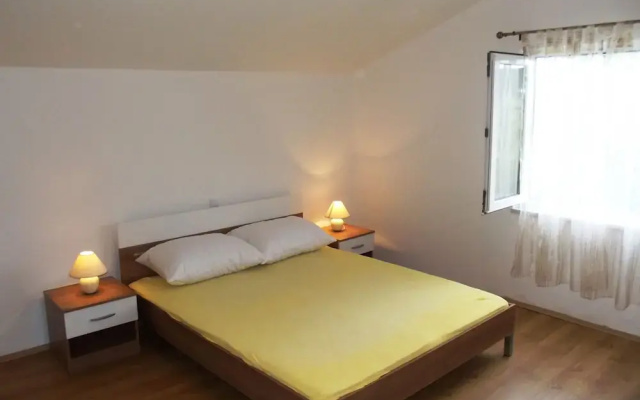 Apartments and Rooms Viskic