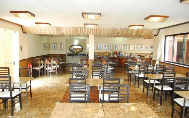 Oyo Kalamari Beach Hotel