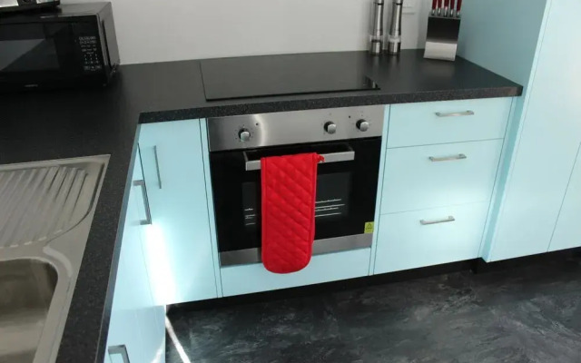 Scott Street Apartments